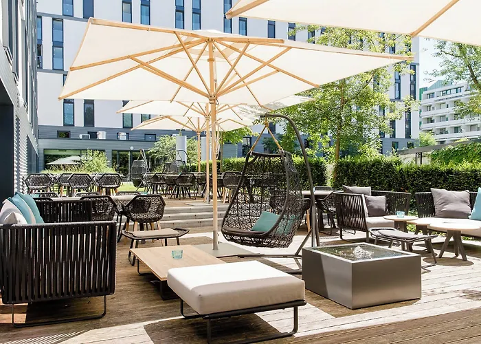 ワン - ドイチェス ムジウム 3*