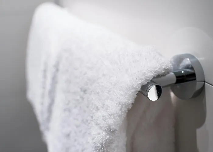 ワン - ドイチェス ムジウム 3*